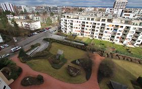 Sky 2 Room Comfort Apartment Lindenhof